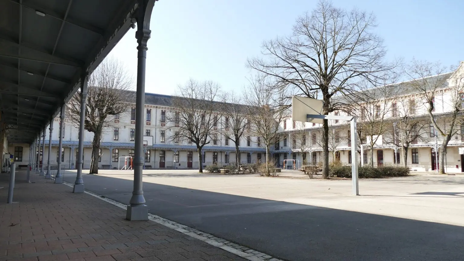 Cité scolaire Carnot Dijon 3